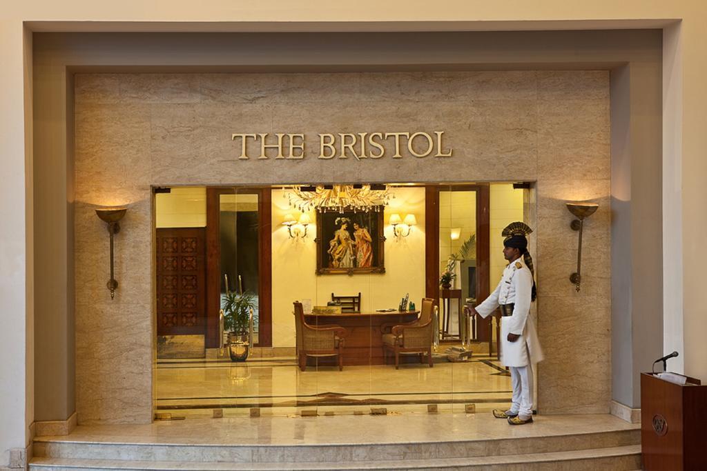 The Bristol Hotel Gurgaon Buitenkant foto