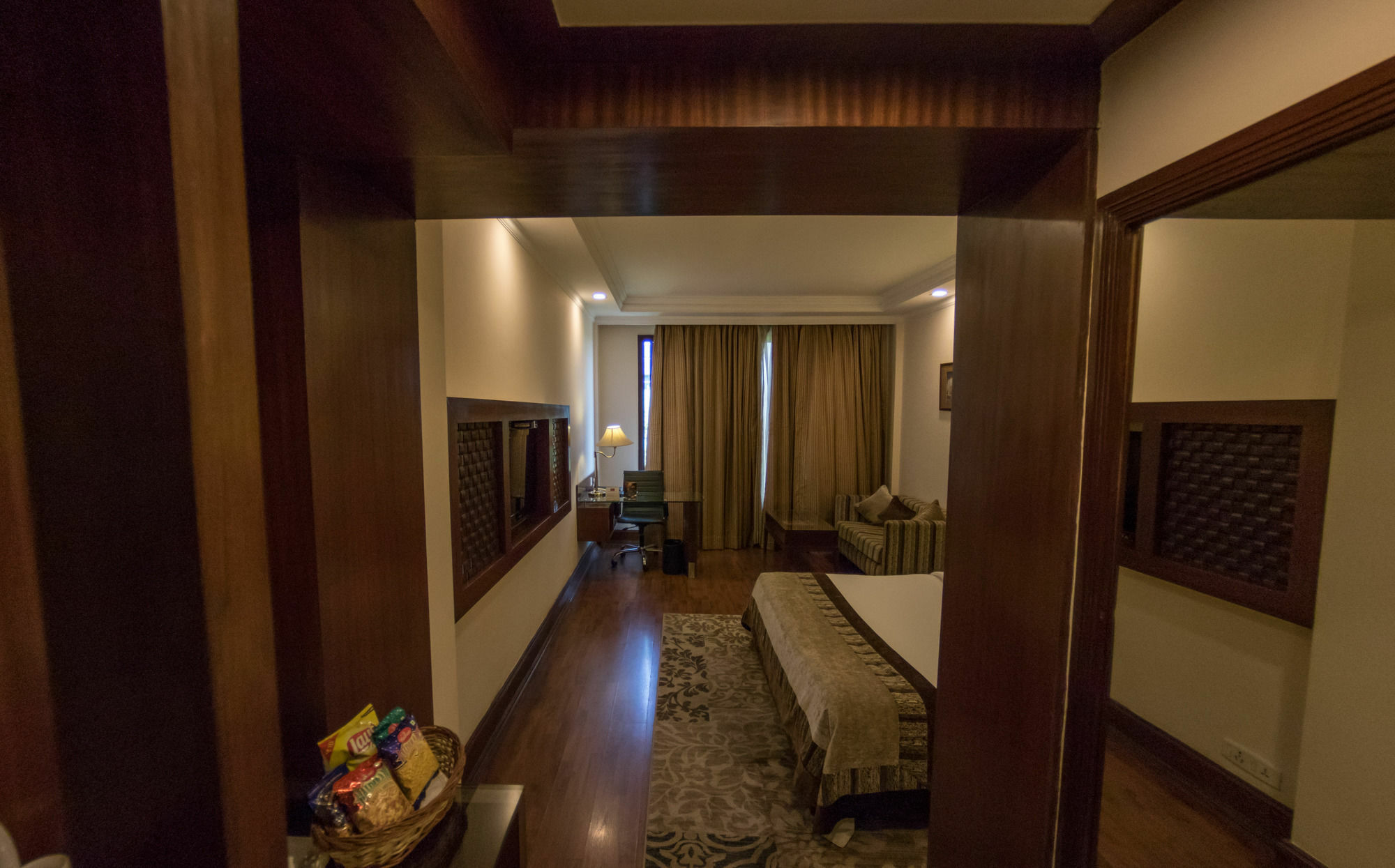 The Bristol Hotel Gurgaon Buitenkant foto